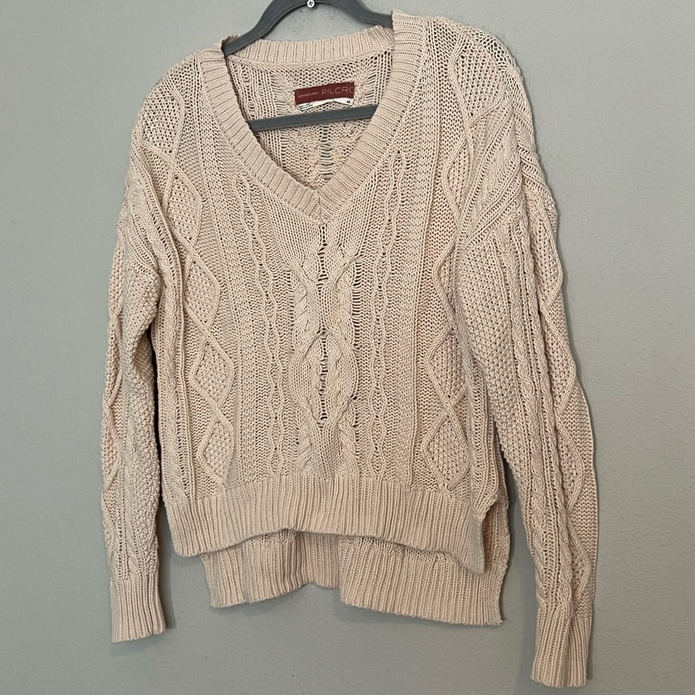 Anthropologie Cream Cable Knit V Neck Sweater Size XS